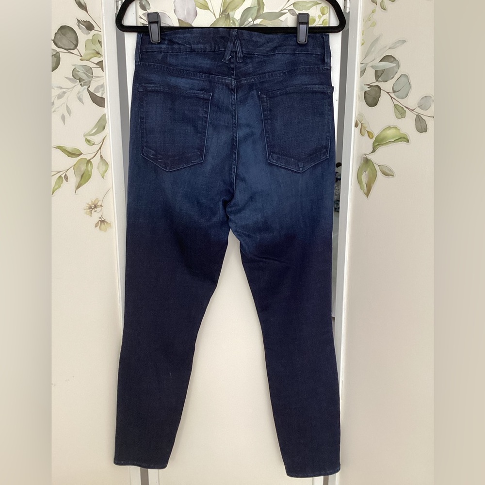 ♦️ GOOD AMERICAN Good Waist crop Sz 10 jeans ankle crop EUC - Picture 4 of 6